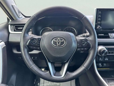 Used 2021 Toyota RAV4 XLE Premium AWD/4WD image 24