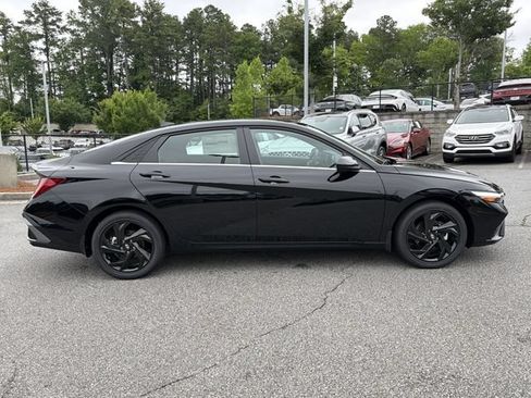 New 2026 Hyundai Elantra SEL Sport Premium FWD image 8
