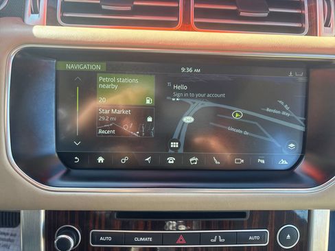 Used 2017 Land Rover Range Rover HSE image 56