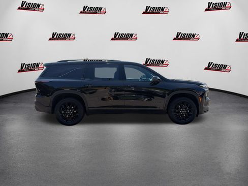 Used 2024 Chevrolet Traverse LT w/ Midnight/Sport Edition FWD image 4