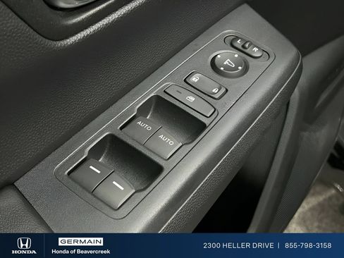 Used 2025 Honda CR-V EX image 13