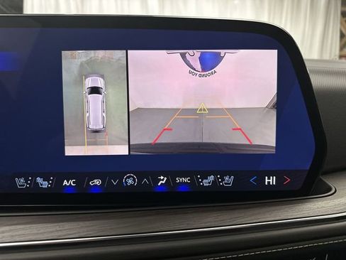 New 2026 Chevrolet Suburban Premier image 26