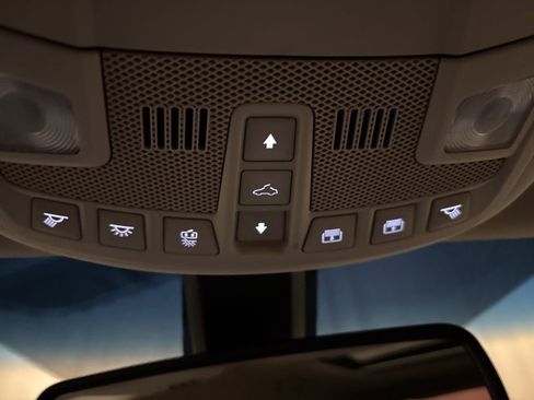 Used 2016 Lincoln MKX Reserve w/ Climate Package image 22