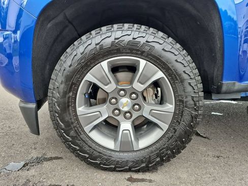 Used 2019 Chevrolet Colorado Z71 AWD/4WD image 34