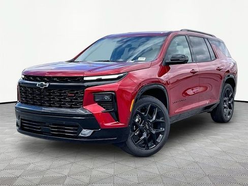 New 2026 Chevrolet Traverse RS w/ LPO, Floor Liner Package AWD/4WD image 3