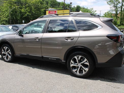 Used 2021 Subaru Outback Limited XT AWD/4WD image 11