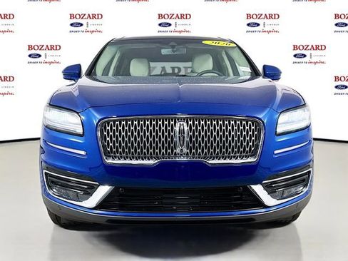 Used 2020 Lincoln Nautilus Reserve image 2