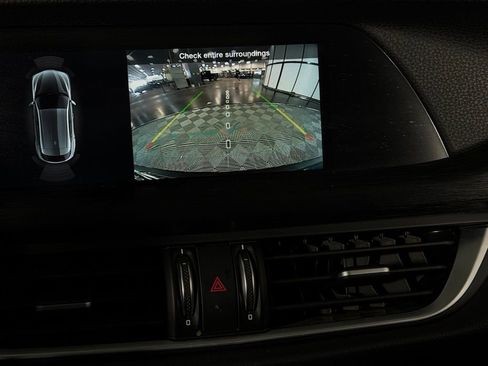 Used 2022 Alfa Romeo Stelvio Sprint image 17