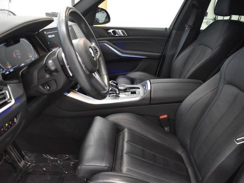 Used 2022 BMW X5 xDrive40i w/ M Sport Package AWD/4WD image 22