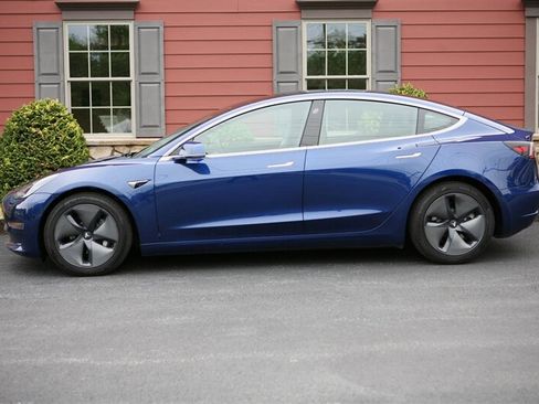 Used 2020 Tesla Model 3 Long Range AWD/4WD image 4
