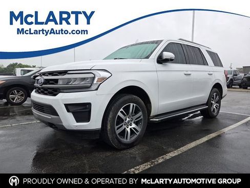 Used 2023 Ford Expedition XLT AWD/4WD image 1
