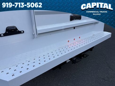 New 2026 Ford F350 XL w/ XL Chrome Package AWD/4WD image 17