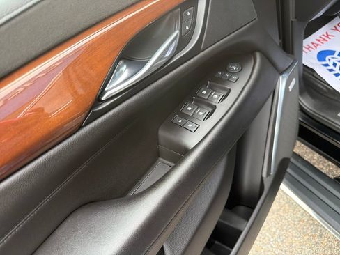 Certified 2019 Cadillac Escalade Premium Luxury AWD/4WD image 11