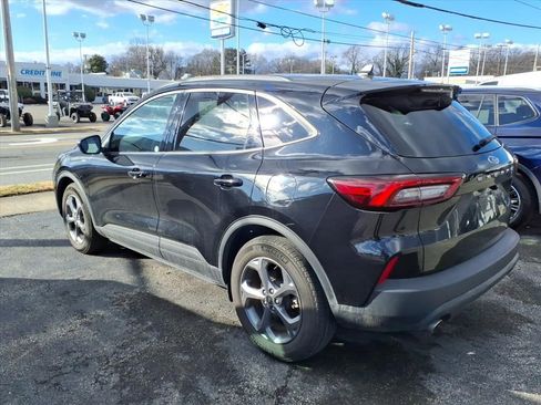 Used 2025 Ford Escape ST-Line image 4
