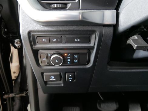 Used 2021 Ford F150 Lariat AWD/4WD image 26