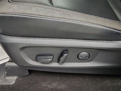 Used 2023 Nissan Pathfinder SL w/ SL Premium Package image 12