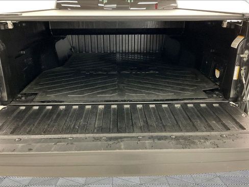 Used 2020 Toyota Tacoma Limited image 7