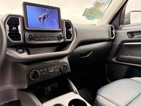 Used 2024 Ford Bronco Sport Outer Banks AWD/4WD image 23