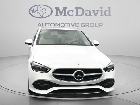 Used 2023 Mercedes-Benz C 300 4MATIC Sedan image 2
