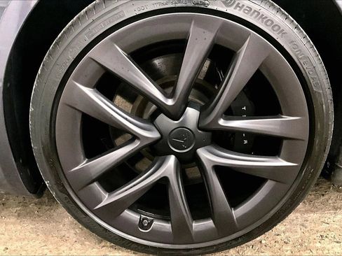 Used 2021 Tesla Model S Long Range image 8