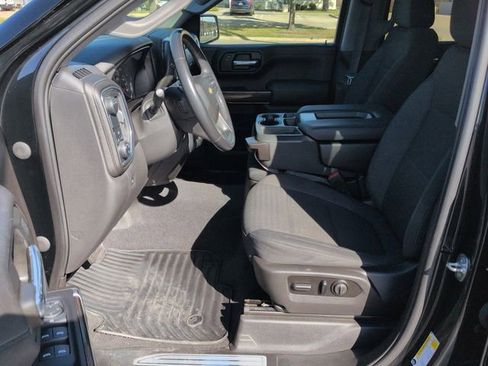 Used 2020 Chevrolet Silverado 1500 LT w/ Texas Edition image 16