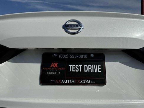Used 2022 Nissan Altima 2.5 SL AWD/4WD image 17
