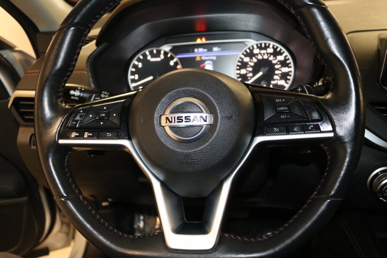 Used 2019 Nissan Altima 2.5 SR AWD/4WD image 39