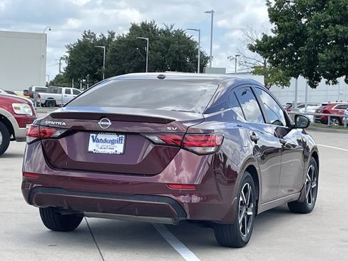 Used 2024 Nissan Sentra SV w/ Lighting Package FWD image 4