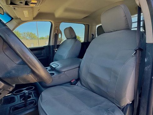 Used 2018 RAM 2500 Tradesman w/ Chrome Appearance Group AWD/4WD image 13
