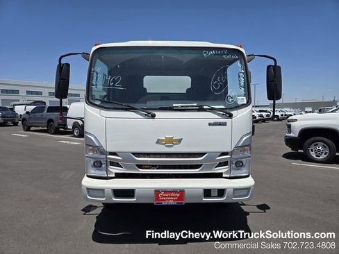 New 2024 Chevrolet Low Cab Forward RWD image 2