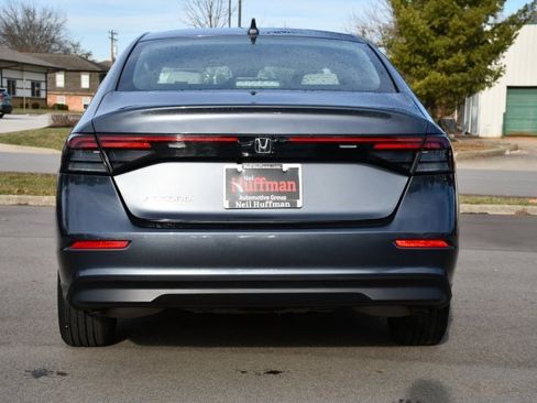 Used 2024 Honda Accord EX image 6