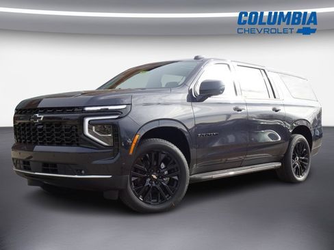 New 2026 Chevrolet Suburban Premier image 1