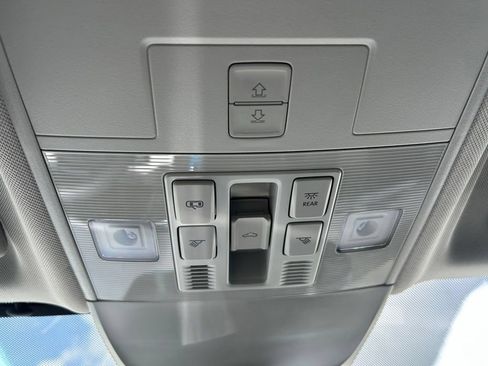New 2026 Volkswagen Taos SEL AWD/4WD image 42