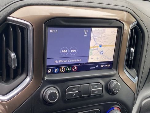 Used 2019 Chevrolet Silverado 1500 High Country w/ Technology Package image 22