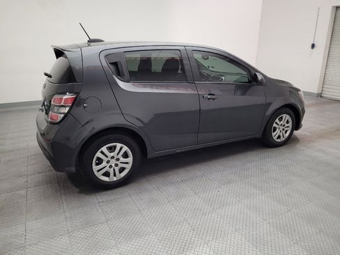Used 2020 Chevrolet Sonic LT FWD image 10