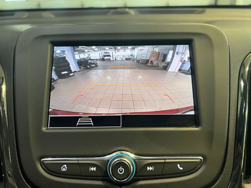 Used 2024 Chevrolet Equinox RS AWD/4WD image 39