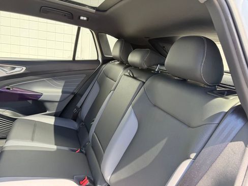 New 2026 Volkswagen ID.4 Pro S AWD/4WD image 16