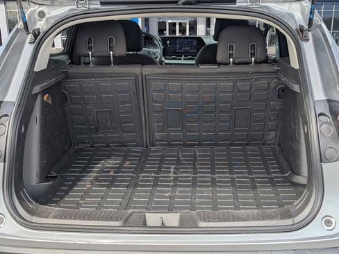 Certified 2025 Chevrolet Trax LS w/ LS Convenience Package image 10