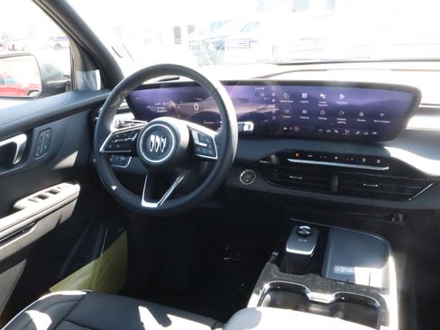 New 2026 Buick Enclave Preferred w/ Power Package image 10