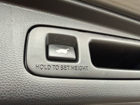 Used 2023 Honda CR-V EX-L image 19