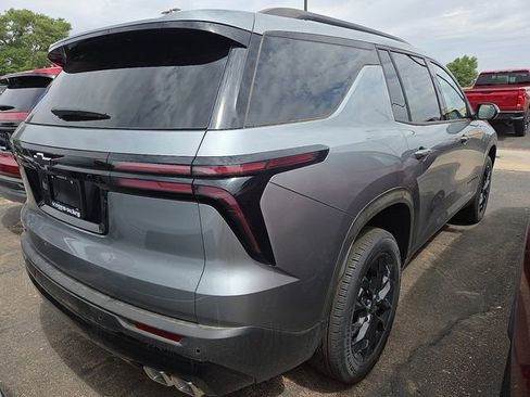 New 2026 Chevrolet Traverse LT w/ Midnight/Sport Edition FWD image 3
