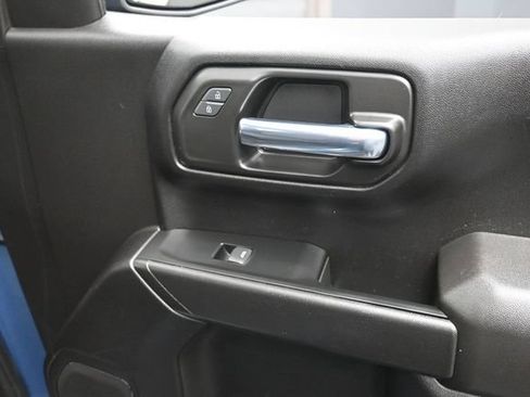 Used 2024 Chevrolet Silverado 1500 Custom w/ Turbomax Blackout Package AWD/4WD image 40