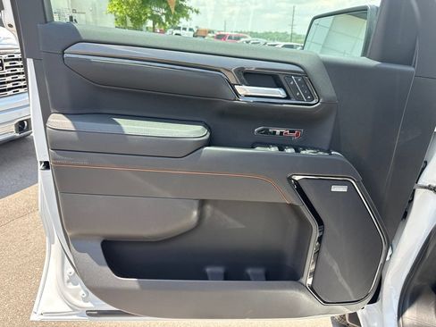 New 2026 GMC Sierra 1500 AT4 w/ AT4 Premium Package AWD/4WD image 11