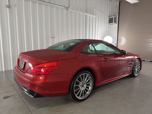 Used 2019 Mercedes-Benz SL 550 image 35