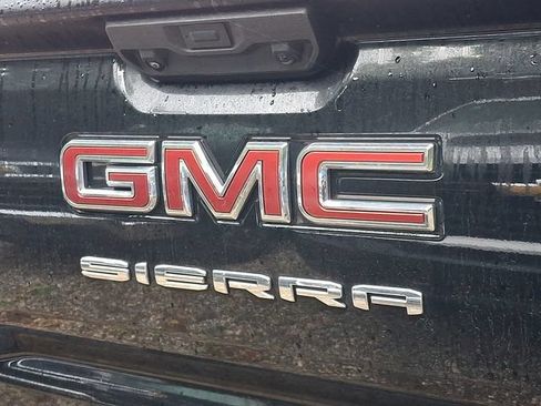 Used 2023 GMC Sierra 1500 Elevation AWD/4WD image 9