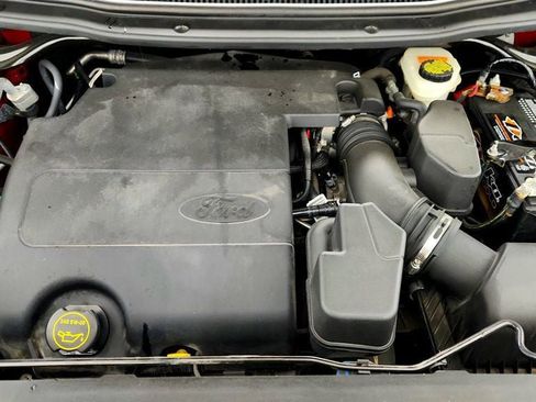 Used 2017 Ford Explorer XLT w/ Equipment Group 202A image 29