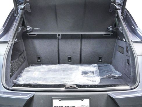 New 2026 Porsche Cayenne Coupe AWD/4WD image 32