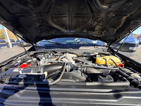 Used 2022 Ford F350 Platinum image 45