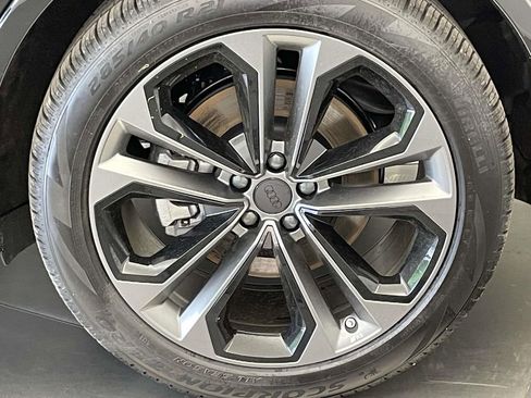 New 2026 Audi Q7 Premium Plus AWD/4WD image 12