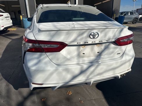 Used 2019 Toyota Camry L image 6